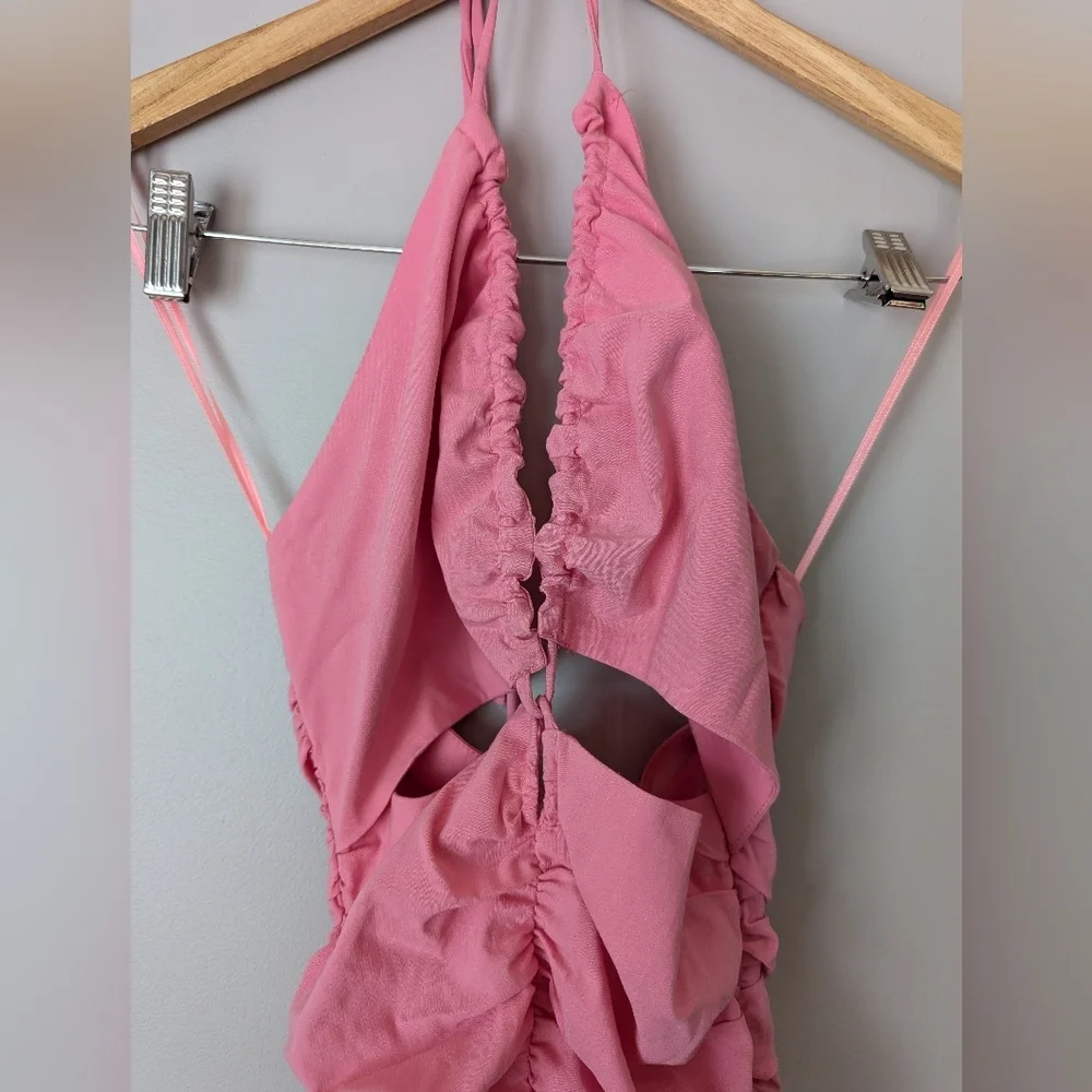 Zara Barbie Pink Cut-out Rushed Halter Mini Dress Womens Size S Cocktail Evening - Picture 4 of 13